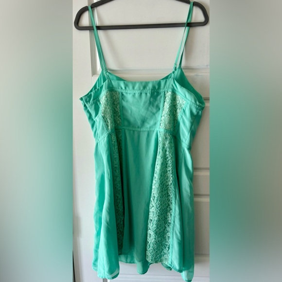 LC Lauren Conrad Dress - Picture 3 of 3